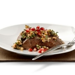 Venison steak with walnut sauce and pomegranate | Philips